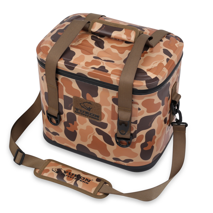30 Can Tech Cooler (Vintage Camo)